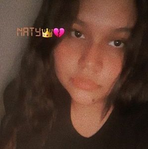 Meet your Posher, Natasha